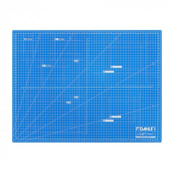 Self-healing cutting mat with non-cuttable core (45 x60 cm) A2