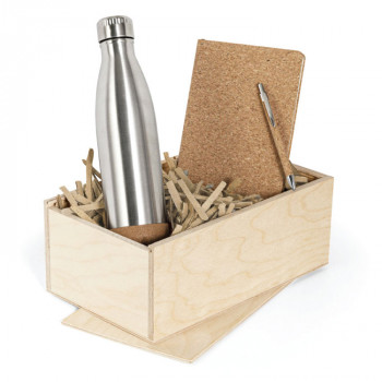 Kit cork is a set of products that emphasizes the simplicity of a natural material like cork