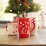Perala porcelain Christmas mug - Image 3
