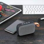 GANTE. ABS microphone speaker with rubber trim - Image 4