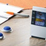 Часовник, термометар, календар за на маса - Image 2